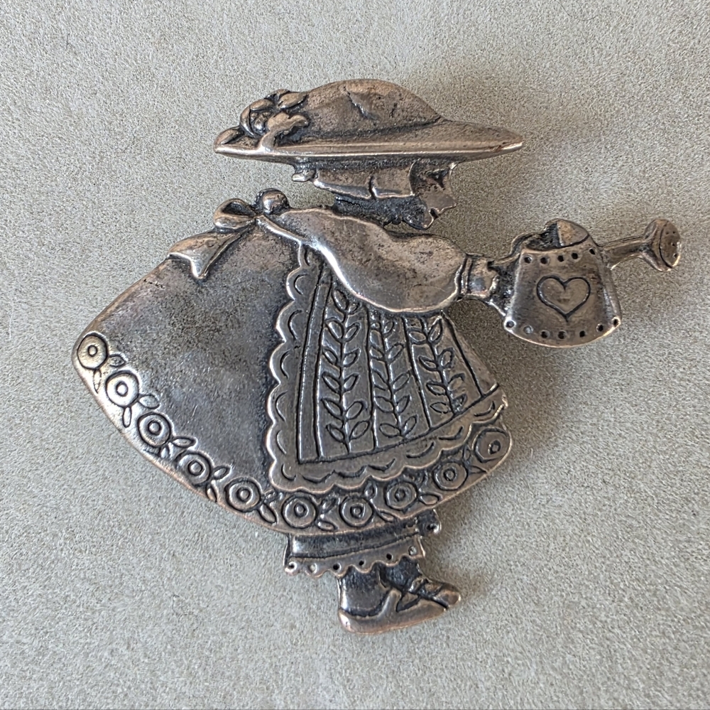 Mary Engelbreit Sterling Silver 925 Girl with Watering Can Pin Brooch